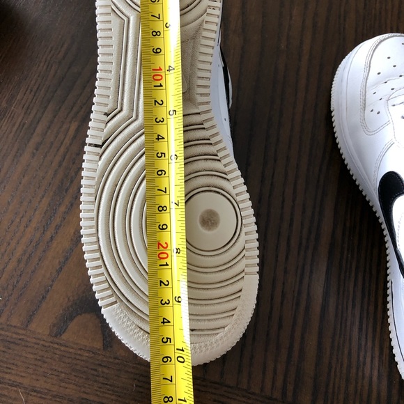 SOLD / NIKE Air Force 1 Low (6.5 men/8 women) - Picture 11 of 11